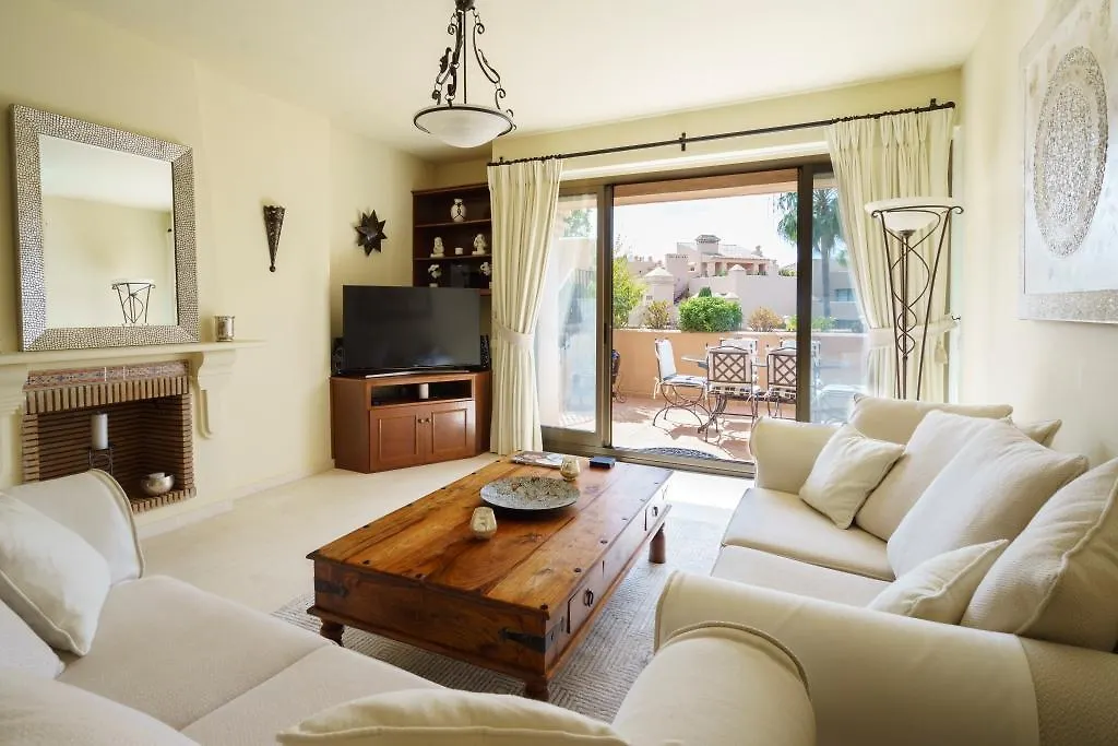 La Cartuja Del Golf Apartment Estepona