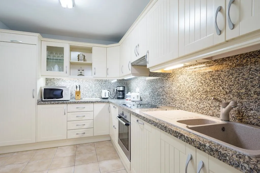 La Cartuja Del Golf Apartment Estepona